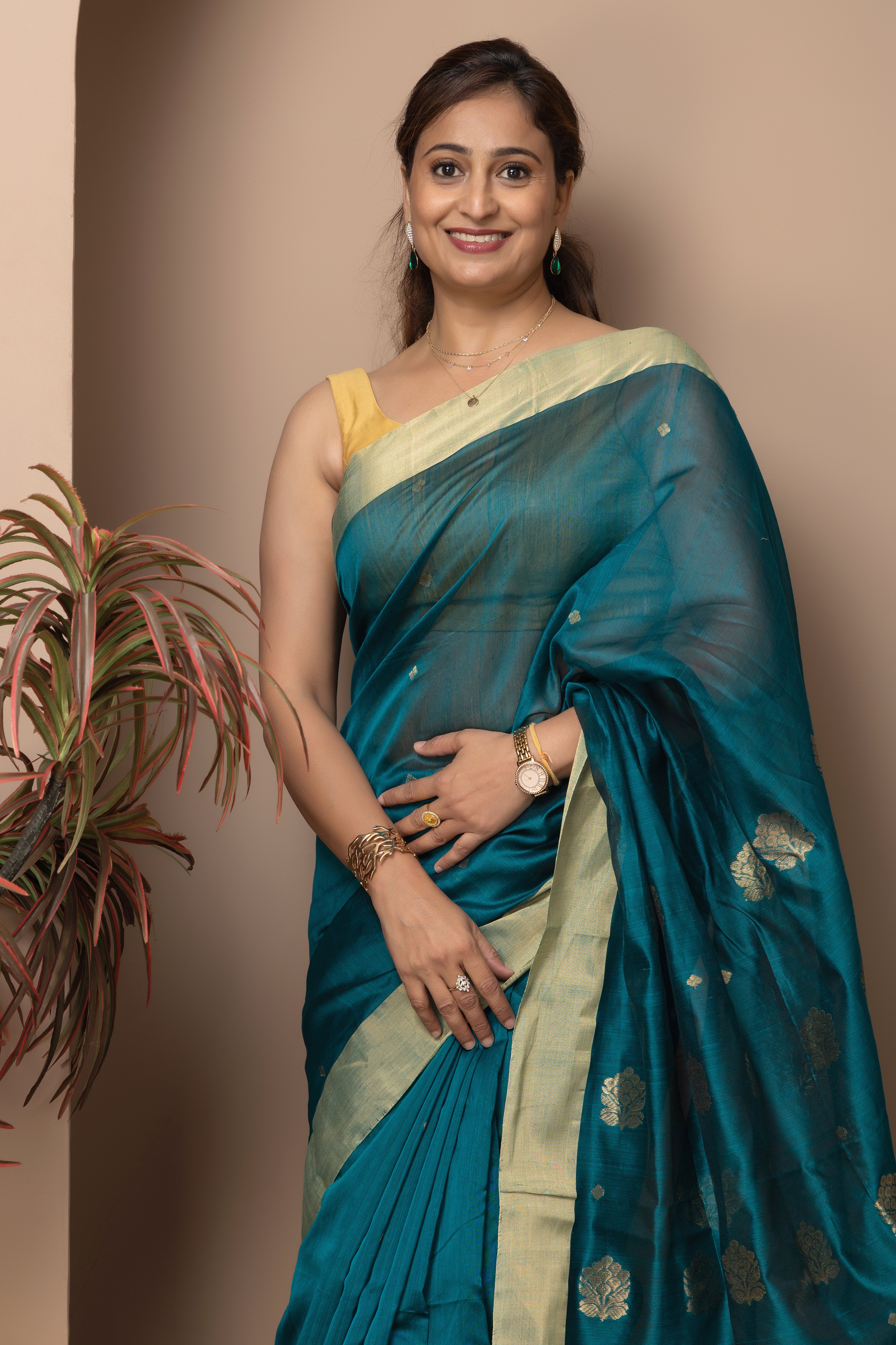 Chanderi handwoven pure pattu silk rama green colour saree