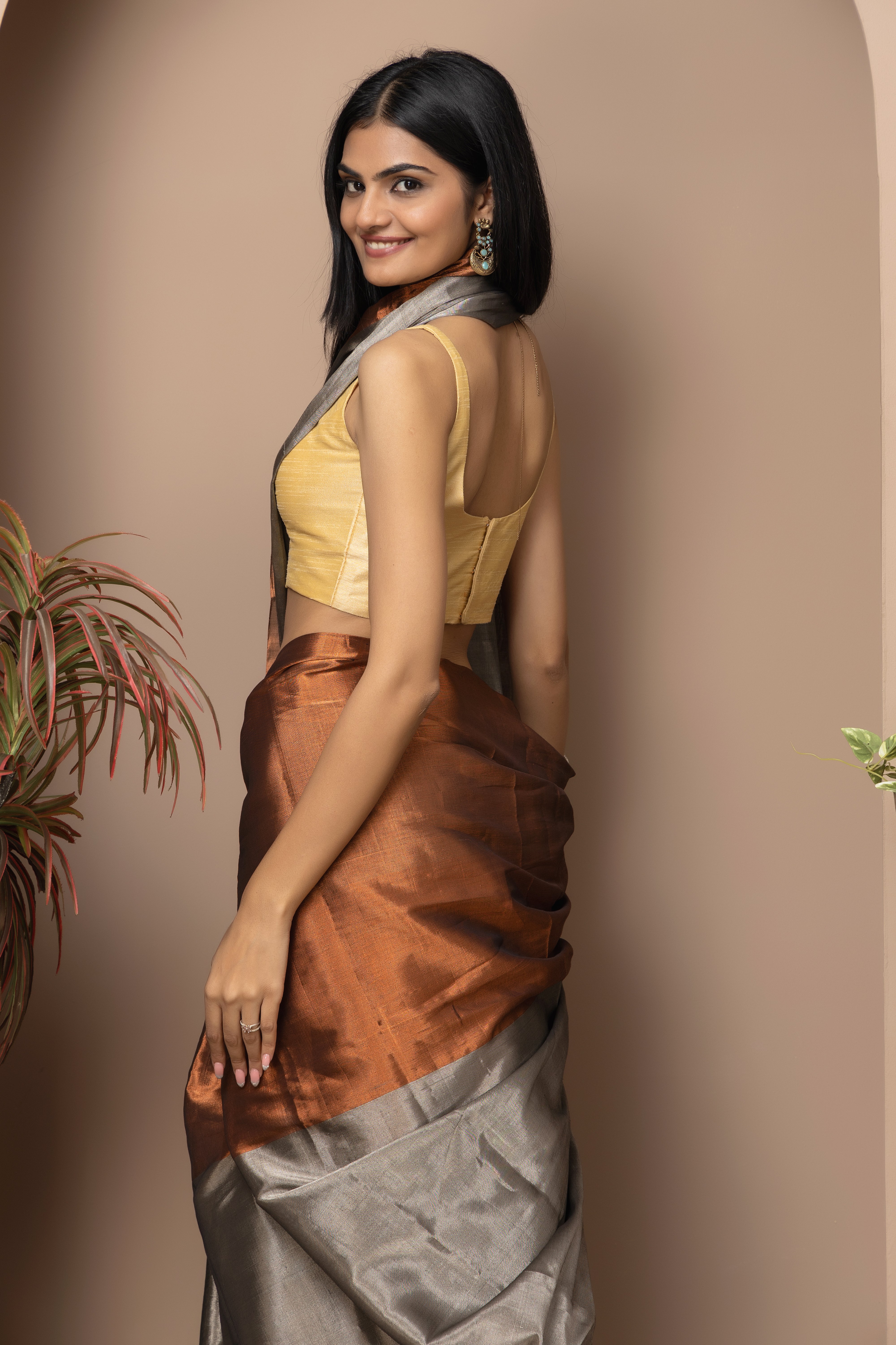 Chanderi handwoven Tissue half and half copper and silver-grey colour saree