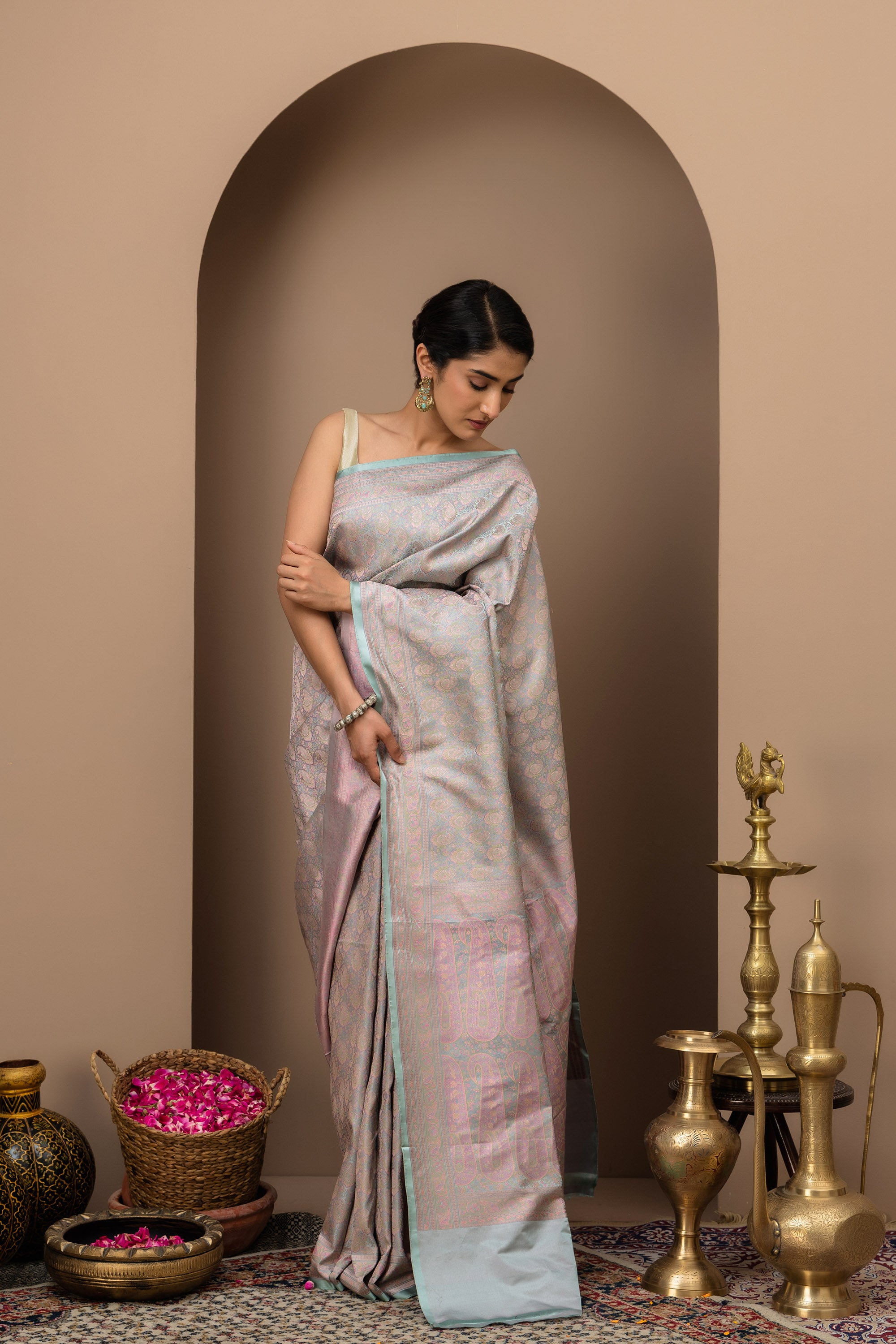 Noorjahaan: Tanchui Pure Silk Saree in Opaline Grey- lavender