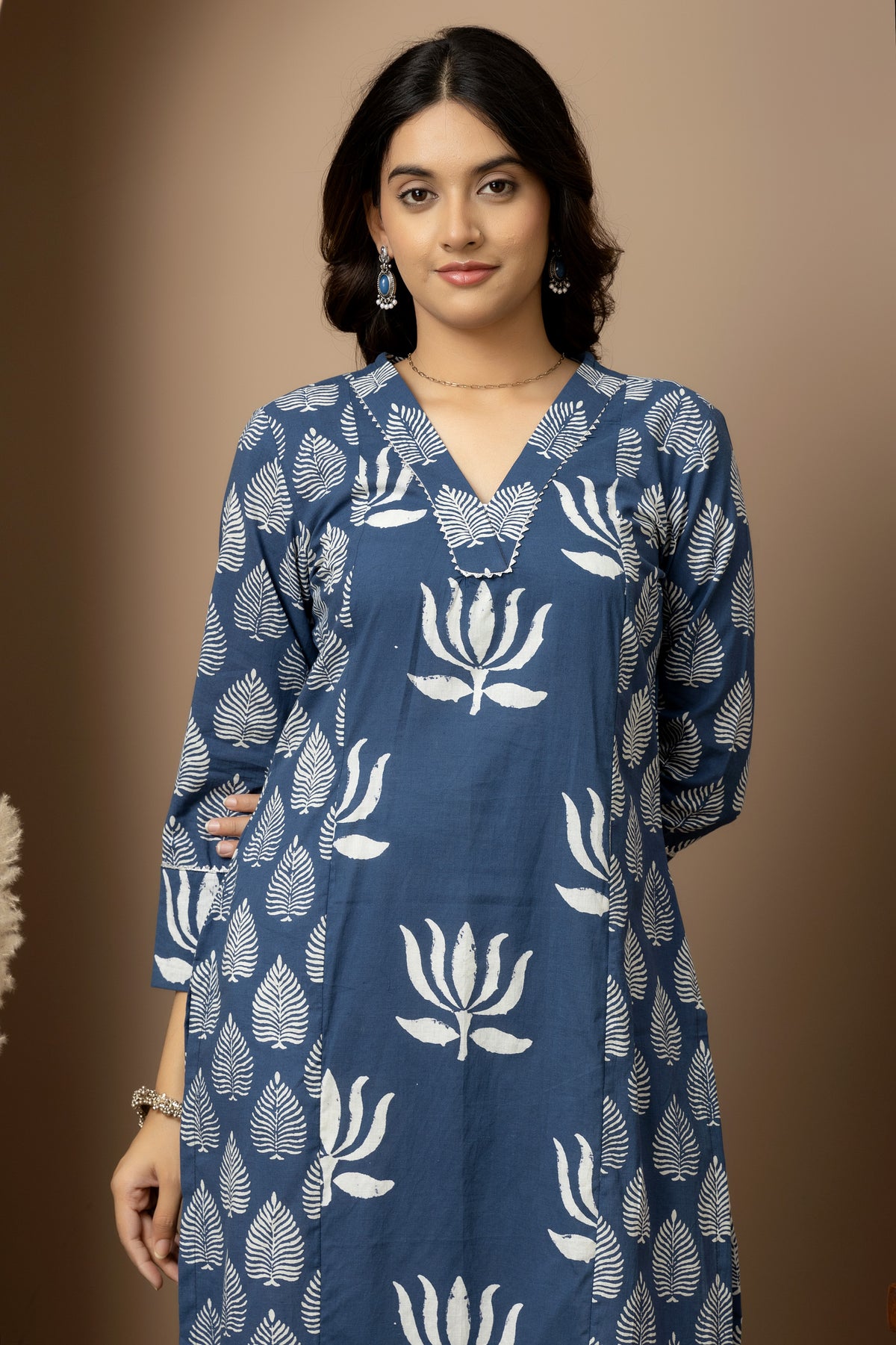 Neel Kamal- Jaipur hand block indigo Kurta with white straight pants