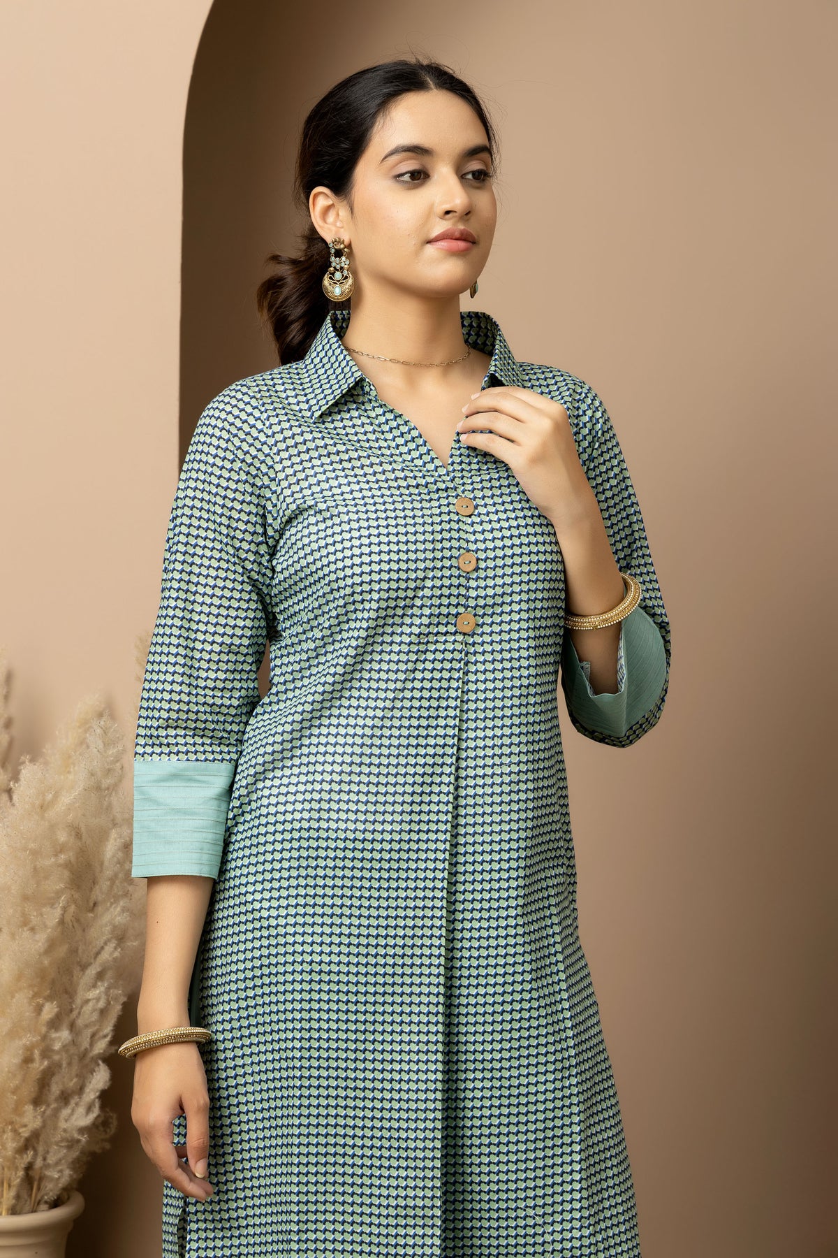 Neer- Aqua cotton geometric Kurta with green Afghani pants