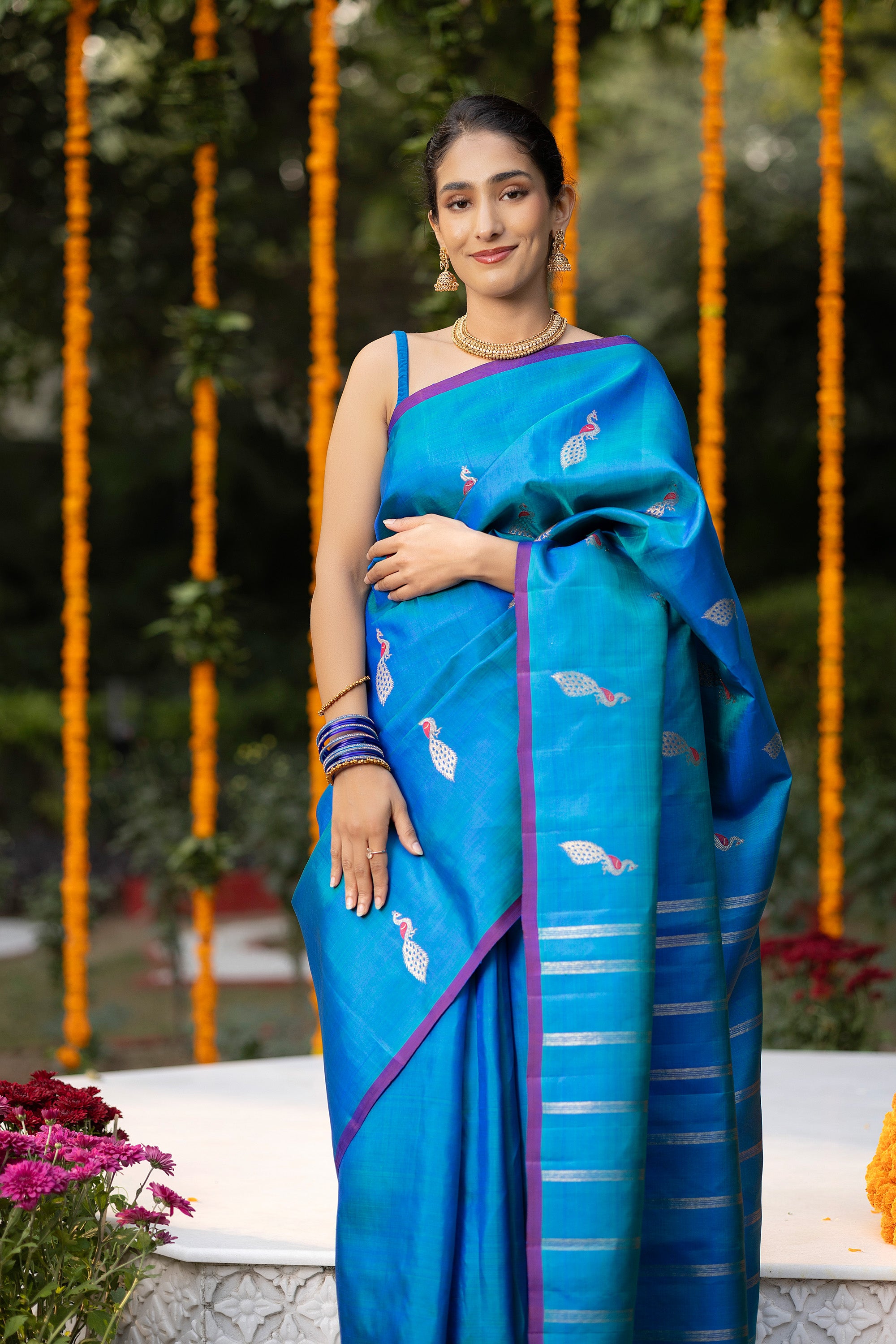 Kanjivaram handloom pure silk pure zari blue saree with a beautiful peacock motif