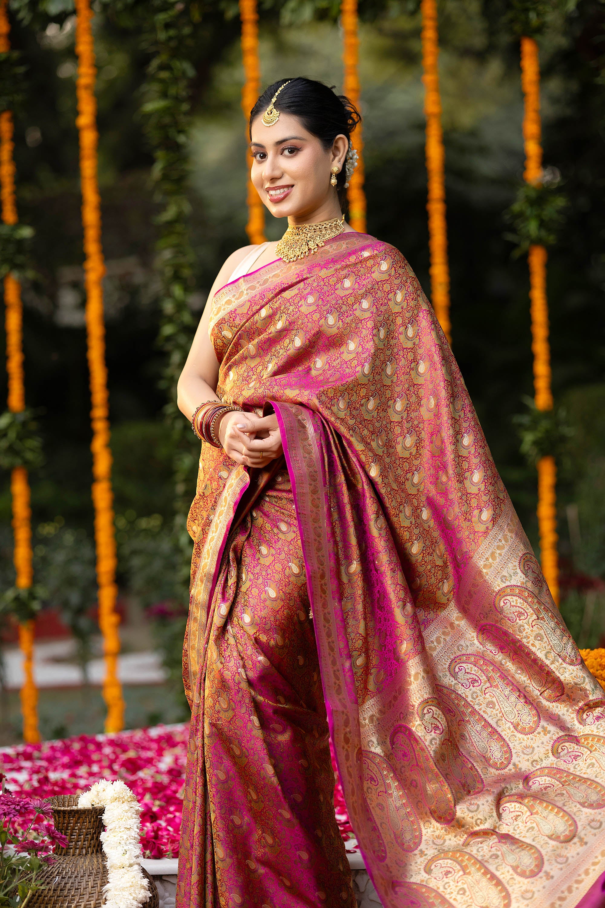 Banarasi pure silk red-pink Tanchui saree with intricate Resham weaving and small zari Buti