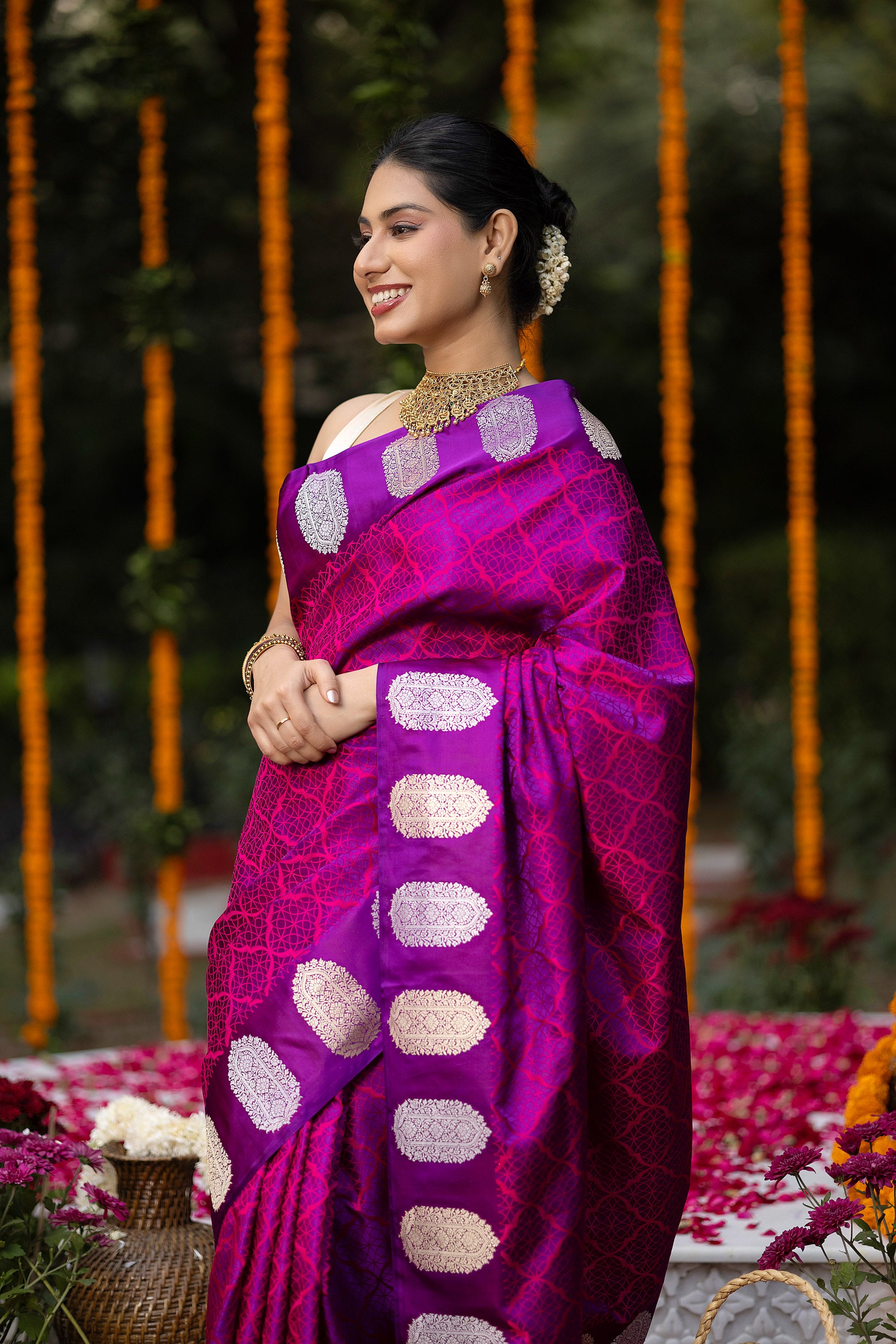 Banarasi pure silk deep magenta tanchui saree with intricate Resham weaving all over and zari motif on the border and pallu