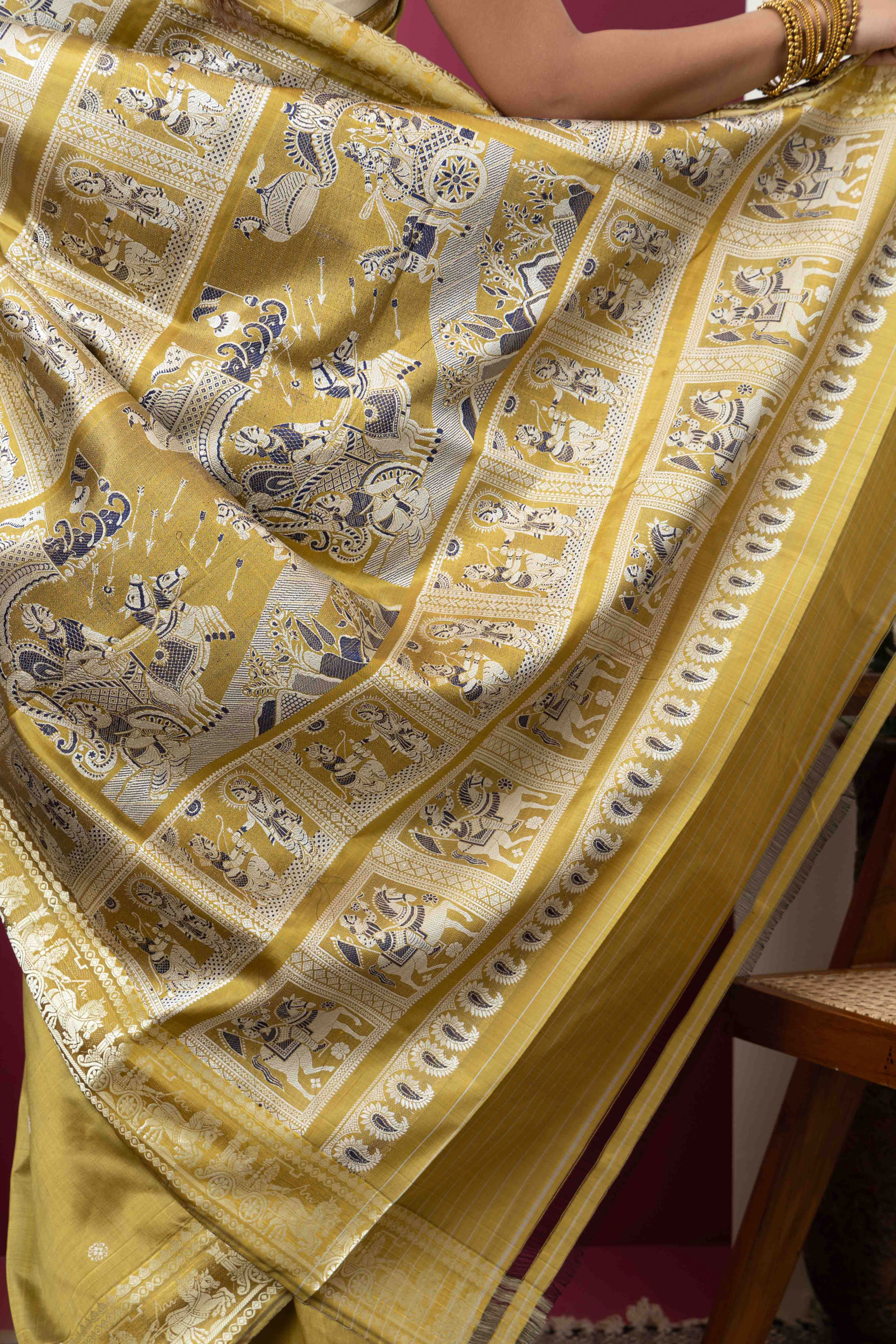 Baluchari handloom pure silk sari, with intricate weaving on border and pallu