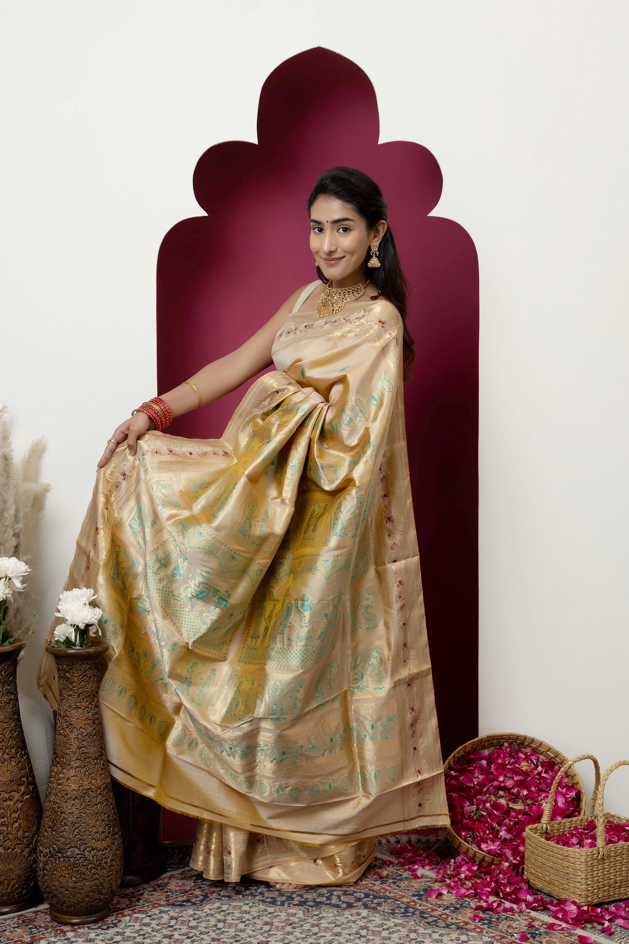 Baluchari handloom pure silk sari, with intricate weaving on border and pallu