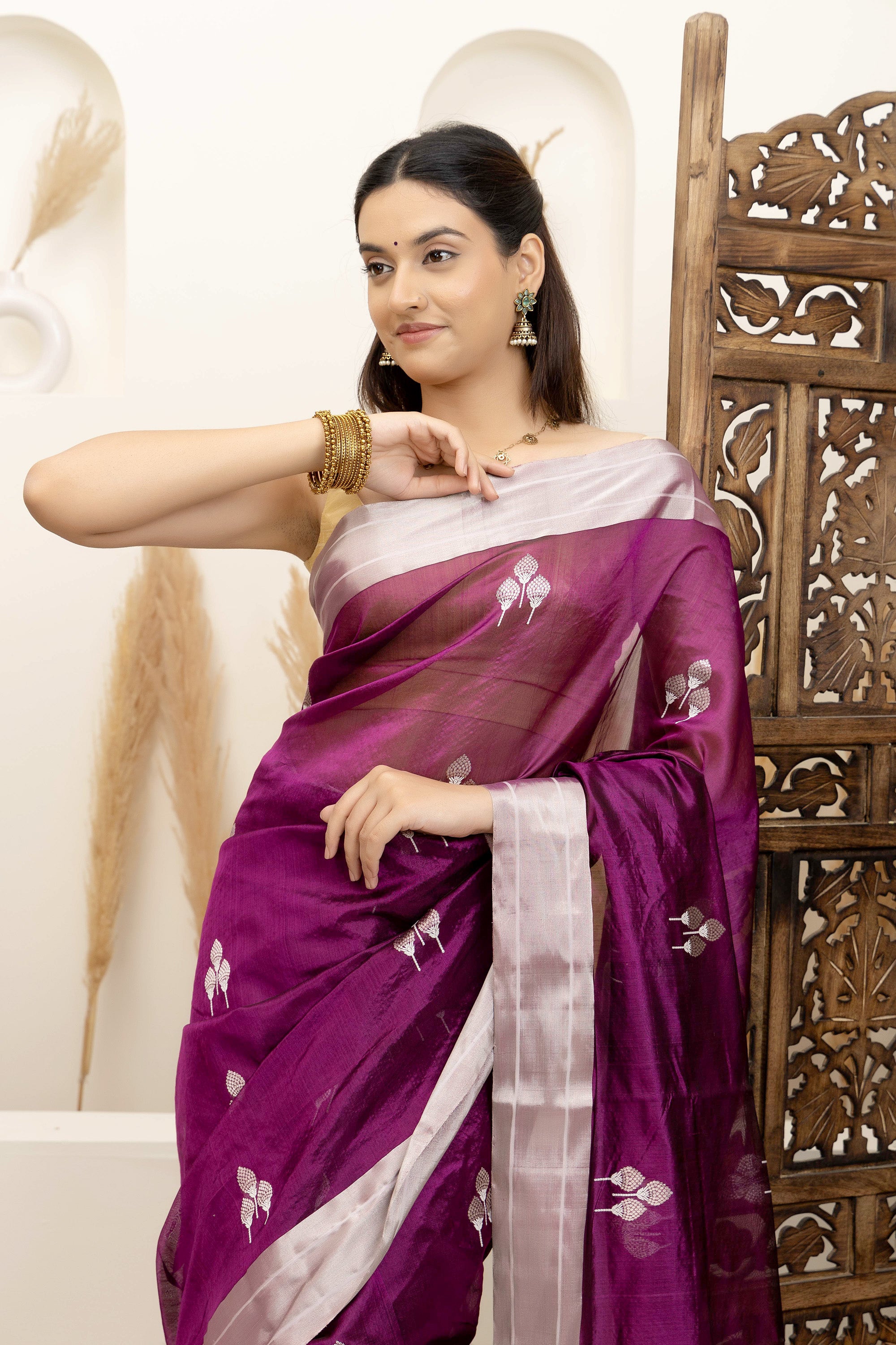 Chanderi handwoven pure silk deep magenta saree with large bute deign all over, zari, border and pallu