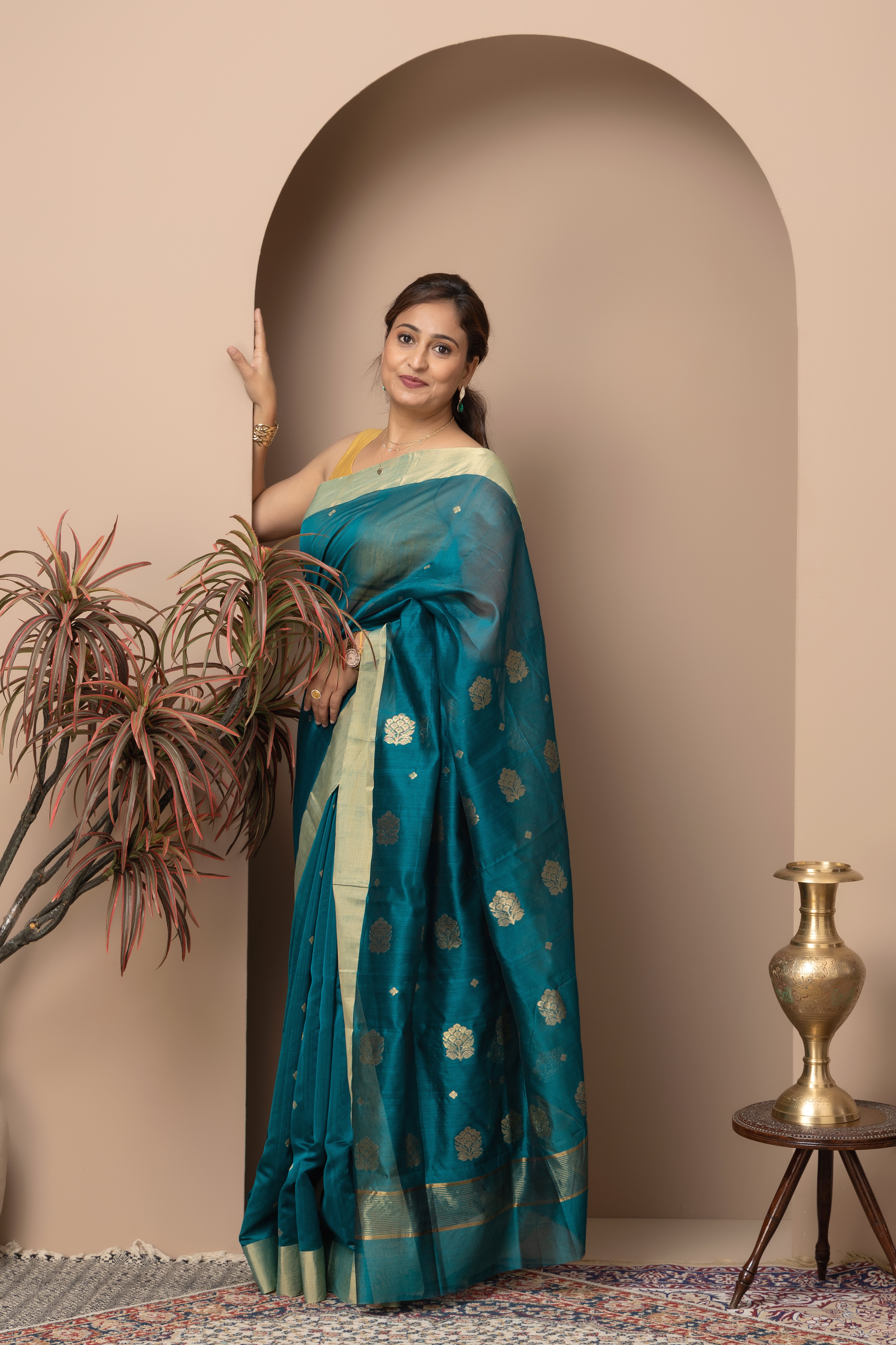 Chanderi handwoven pure pattu silk rama green colour saree