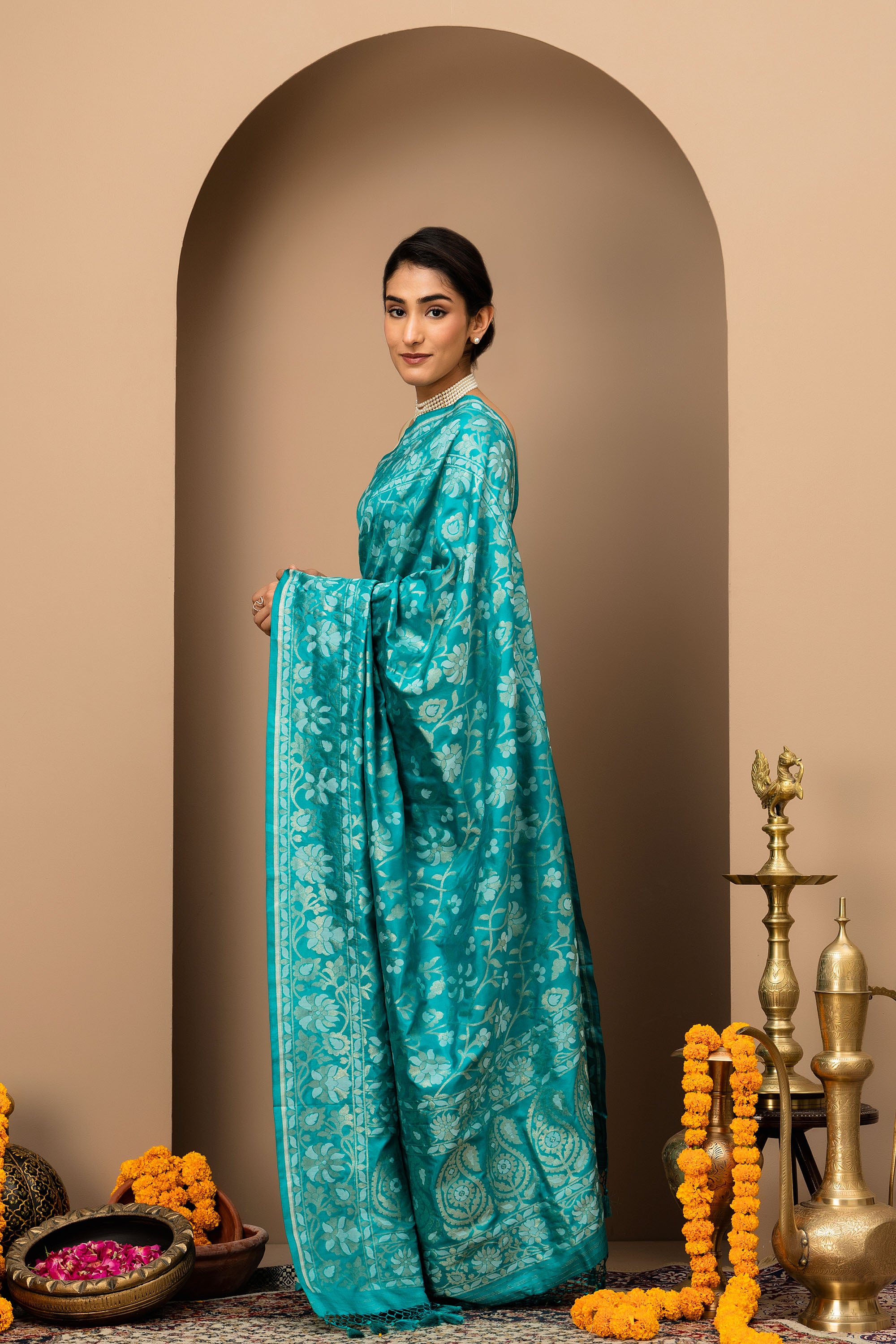 Rama green/ turquoise Green Handwoven pure katan silk Jamdani Banarasi Saree
