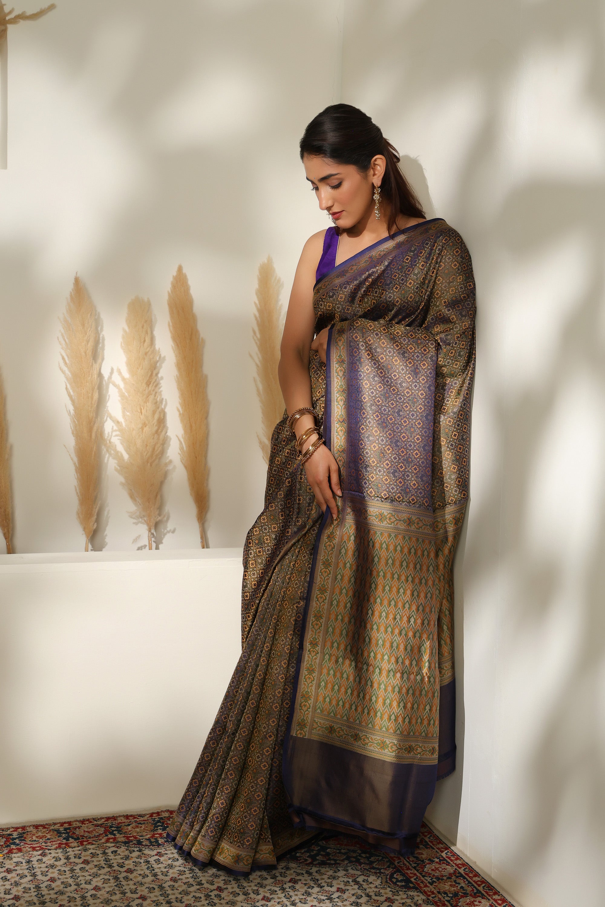 Tanchoi pure silk saree in deep purple with multiple colour thread weave