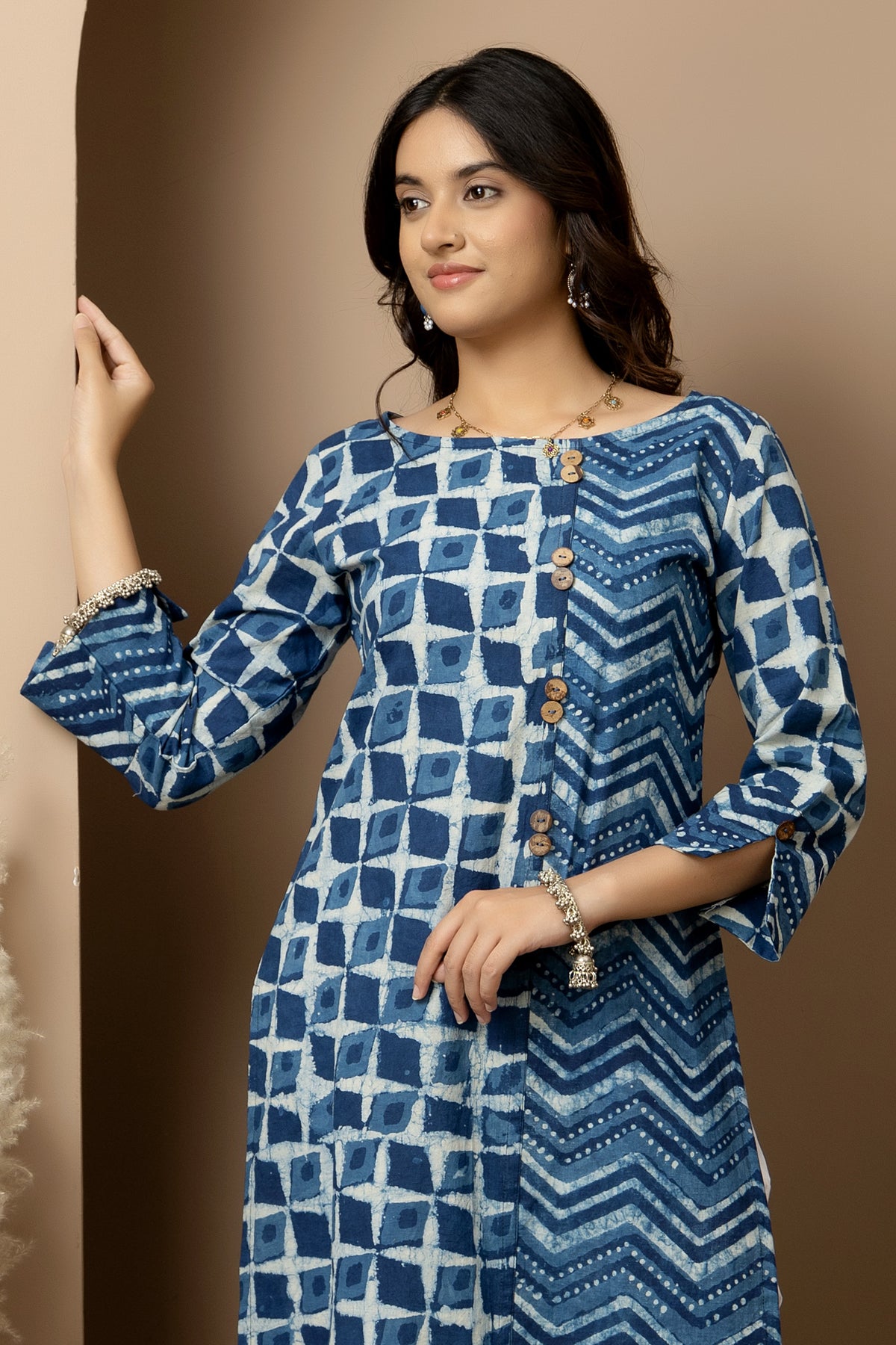 Neel Tara- Jaipur hand block indigo Kurta with white straight pants