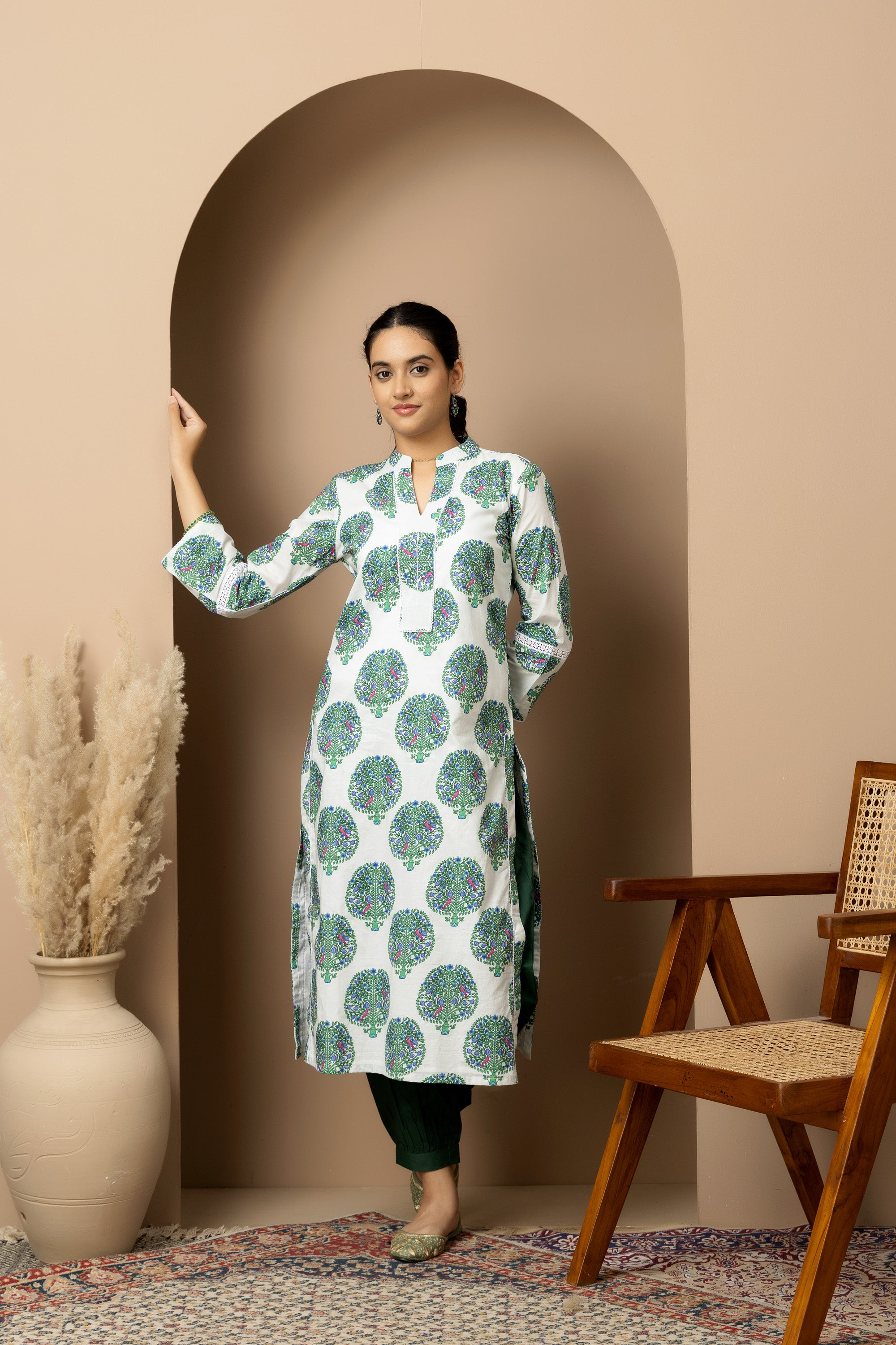 Ivory forest Bloom - White cotton tree print kurta