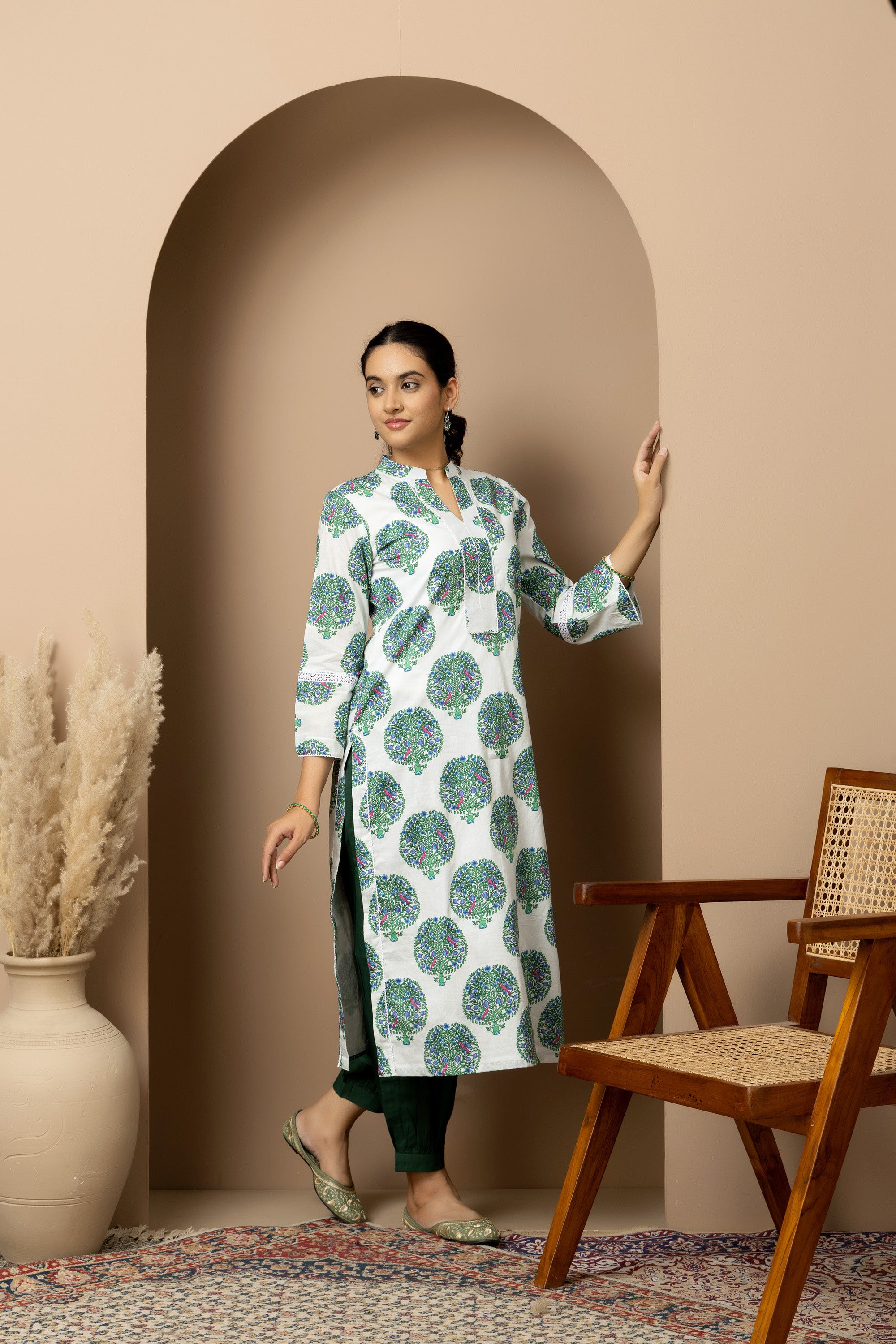 Ivory forest Bloom - White cotton tree print kurta