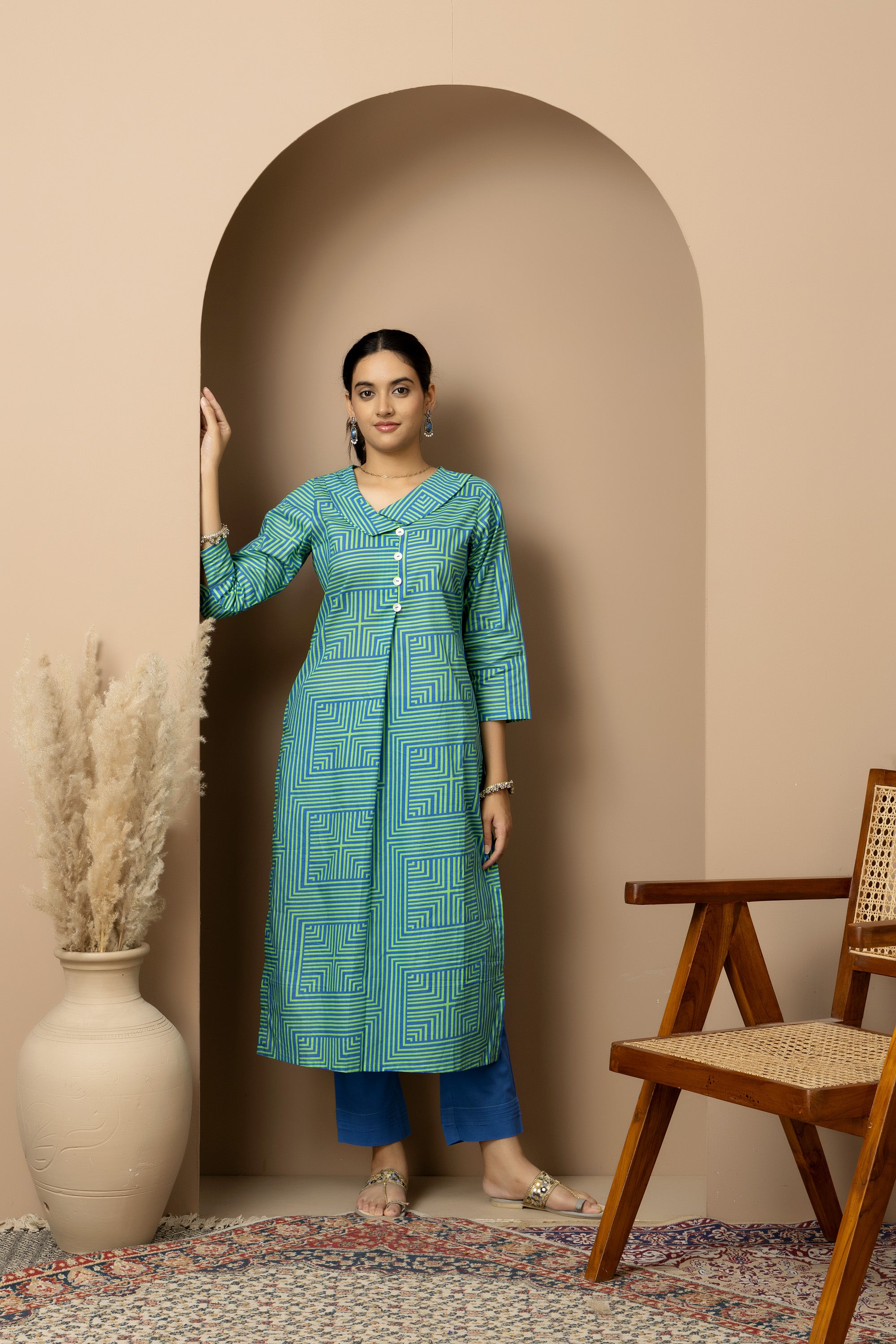 Spring Maze - Green and cobalt blue geometric print cotton kurta