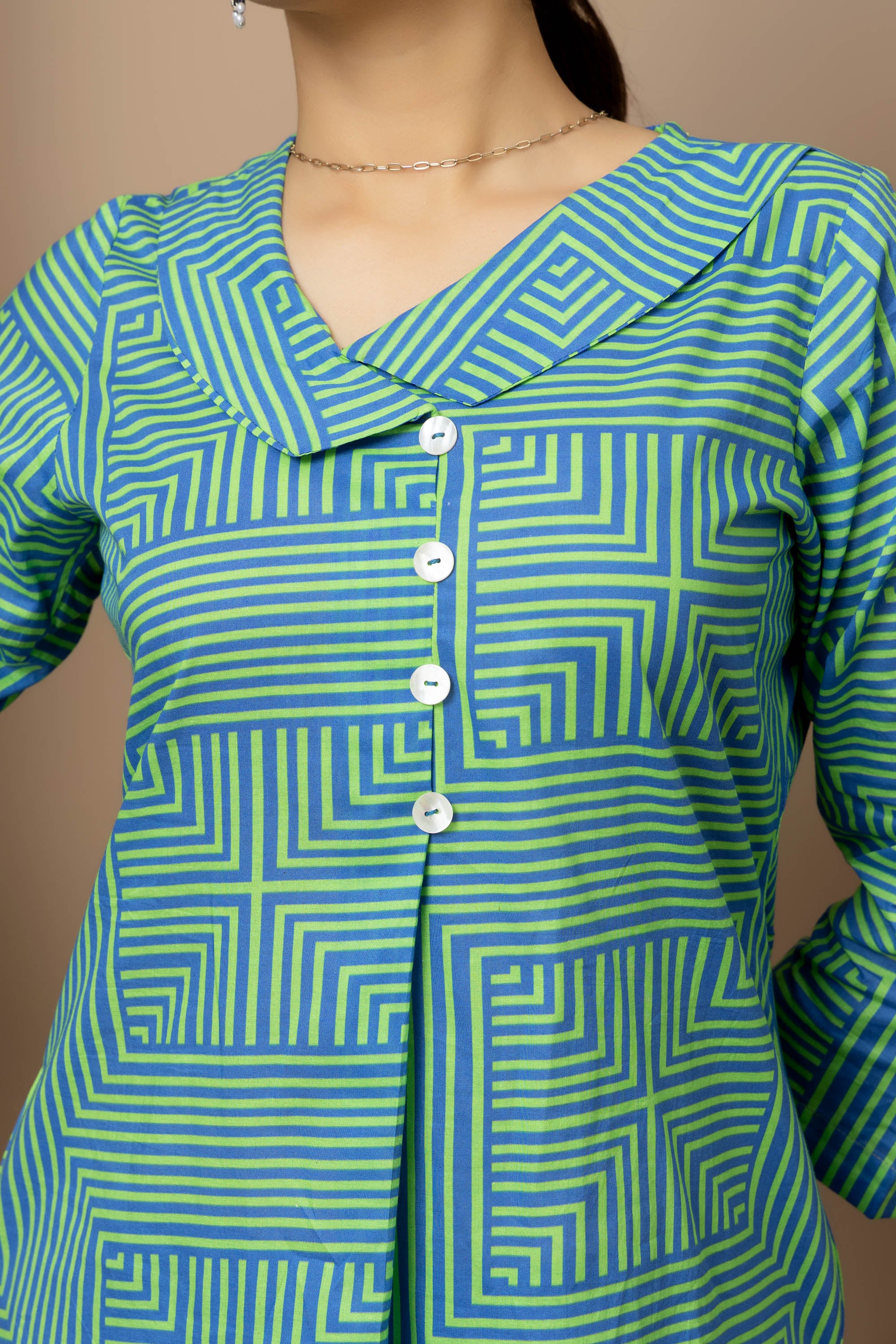 Spring Maze - Green and cobalt blue geometric print cotton kurta
