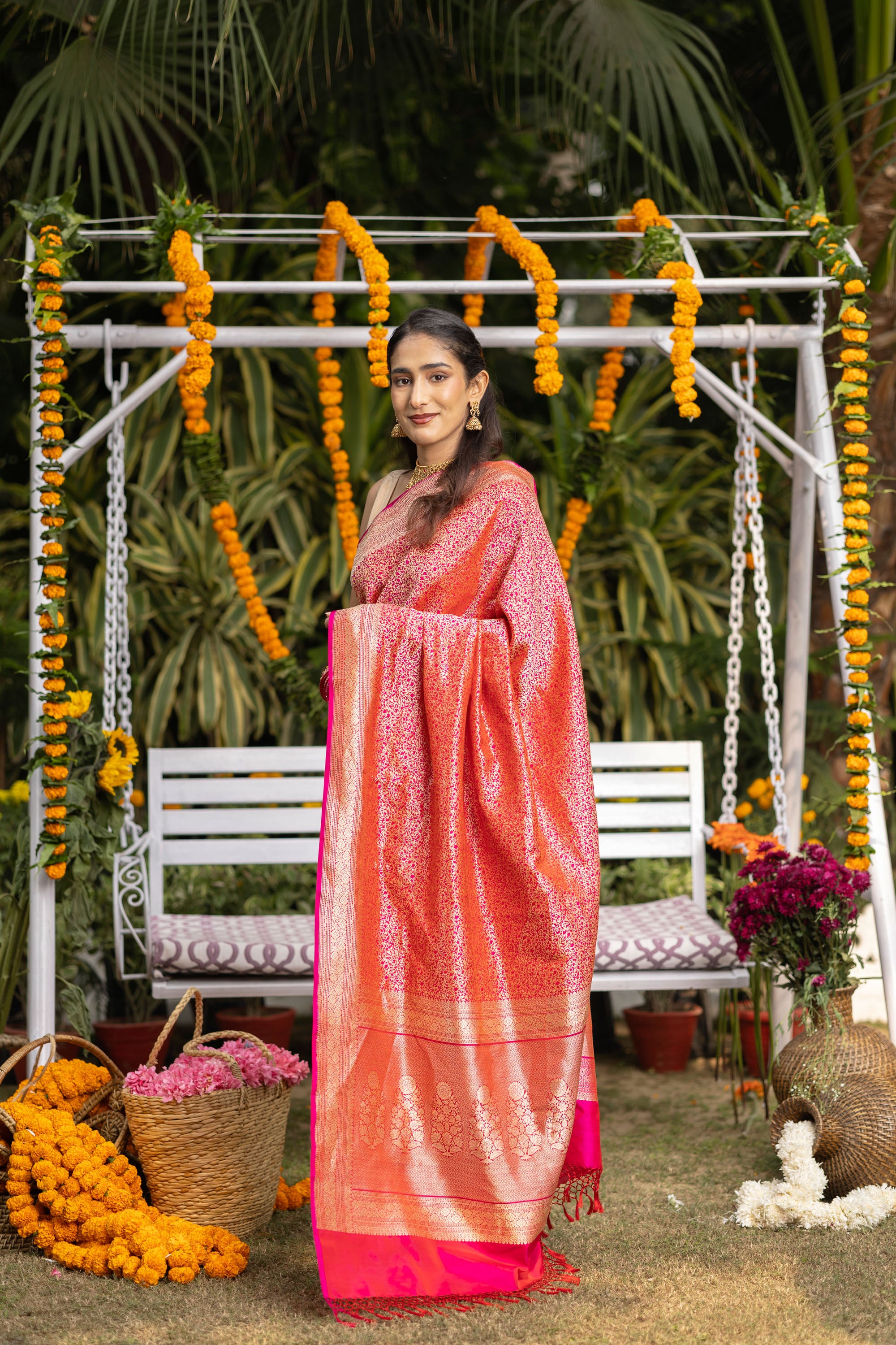 Banarasi Handloom Red-pink pure silk saree with fine zari Jaal work