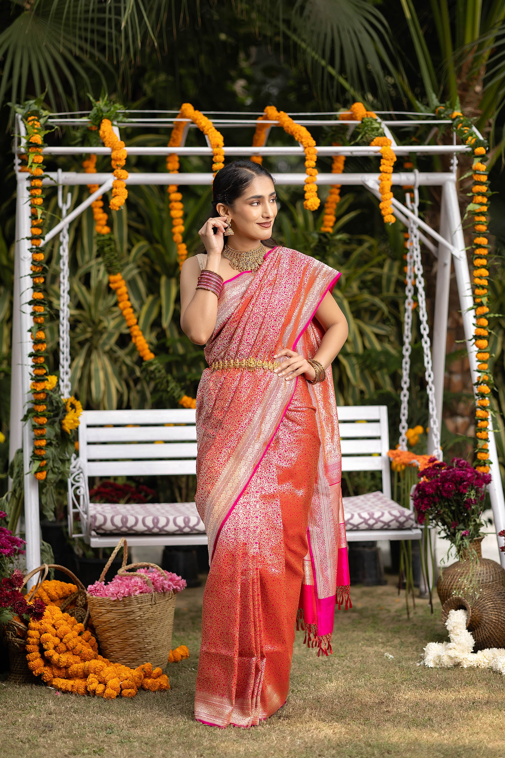 Banarasi Handloom Red-pink pure silk saree with fine zari Jaal work