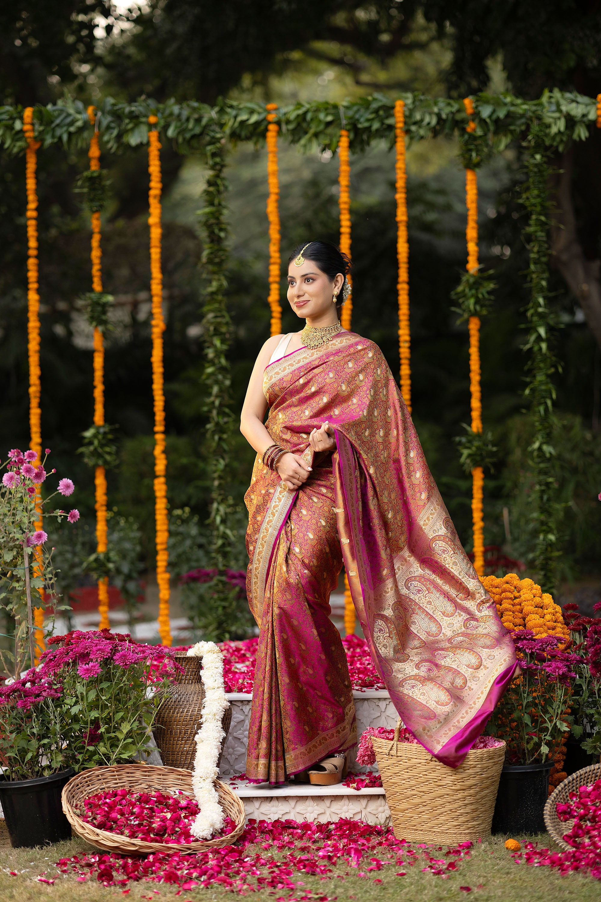 Banarasi pure silk red-pink Tanchui saree with intricate Resham weaving and small zari Buti
