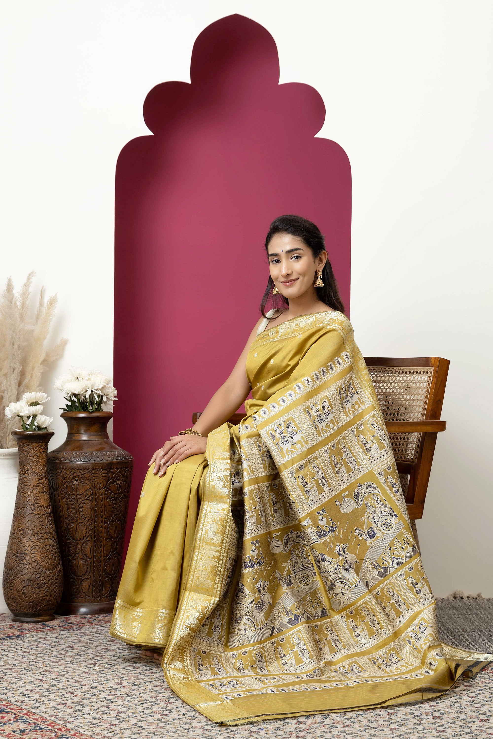 Baluchari handloom pure silk sari, with intricate weaving on border and pallu