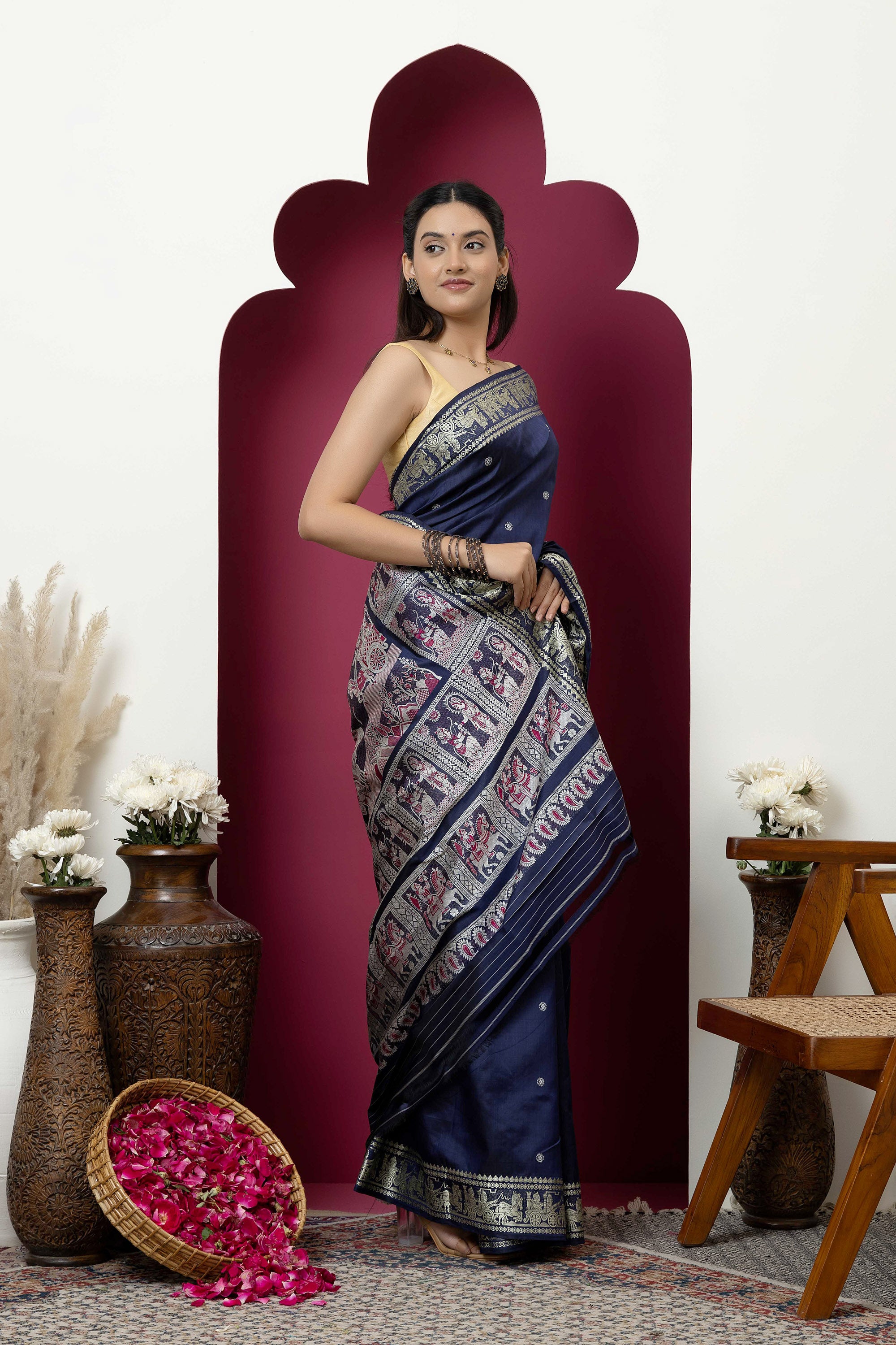 Baluchari handloom pure silk sari, with intricate weaving on border and pallu