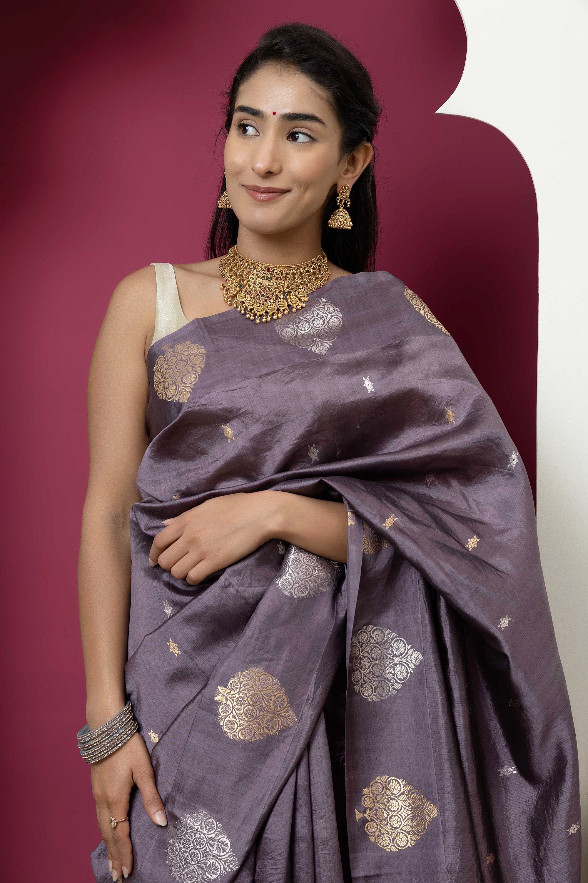 Banarasi Handloom mauve-grey pure silk saree with large buta on the border, small bute all over and zari border