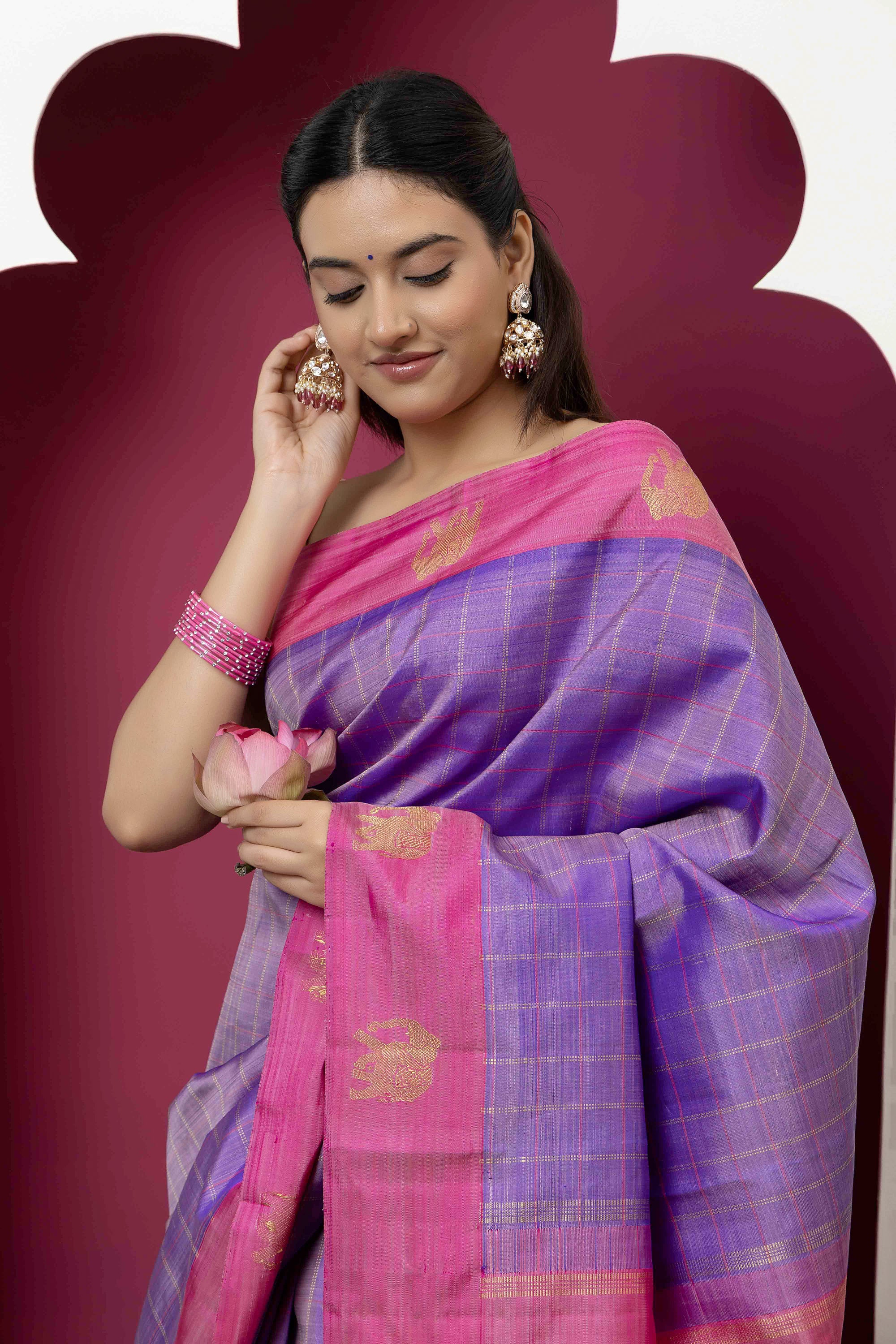 Kanjivaram handloom pure silk pure zari saree with lavender body and contrast pink border and pallu