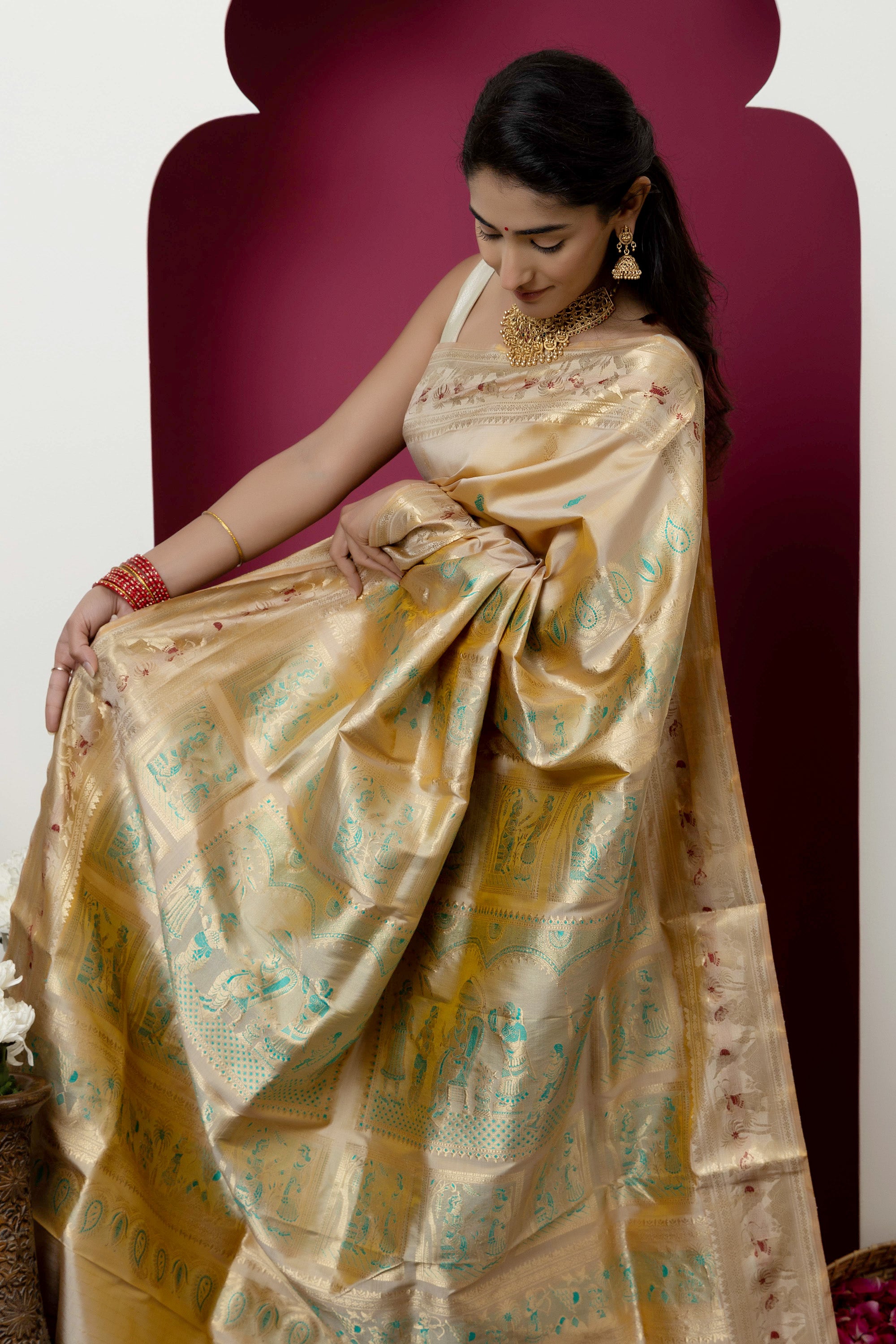 Baluchari handloom pure silk sari, with intricate weaving on border and pallu