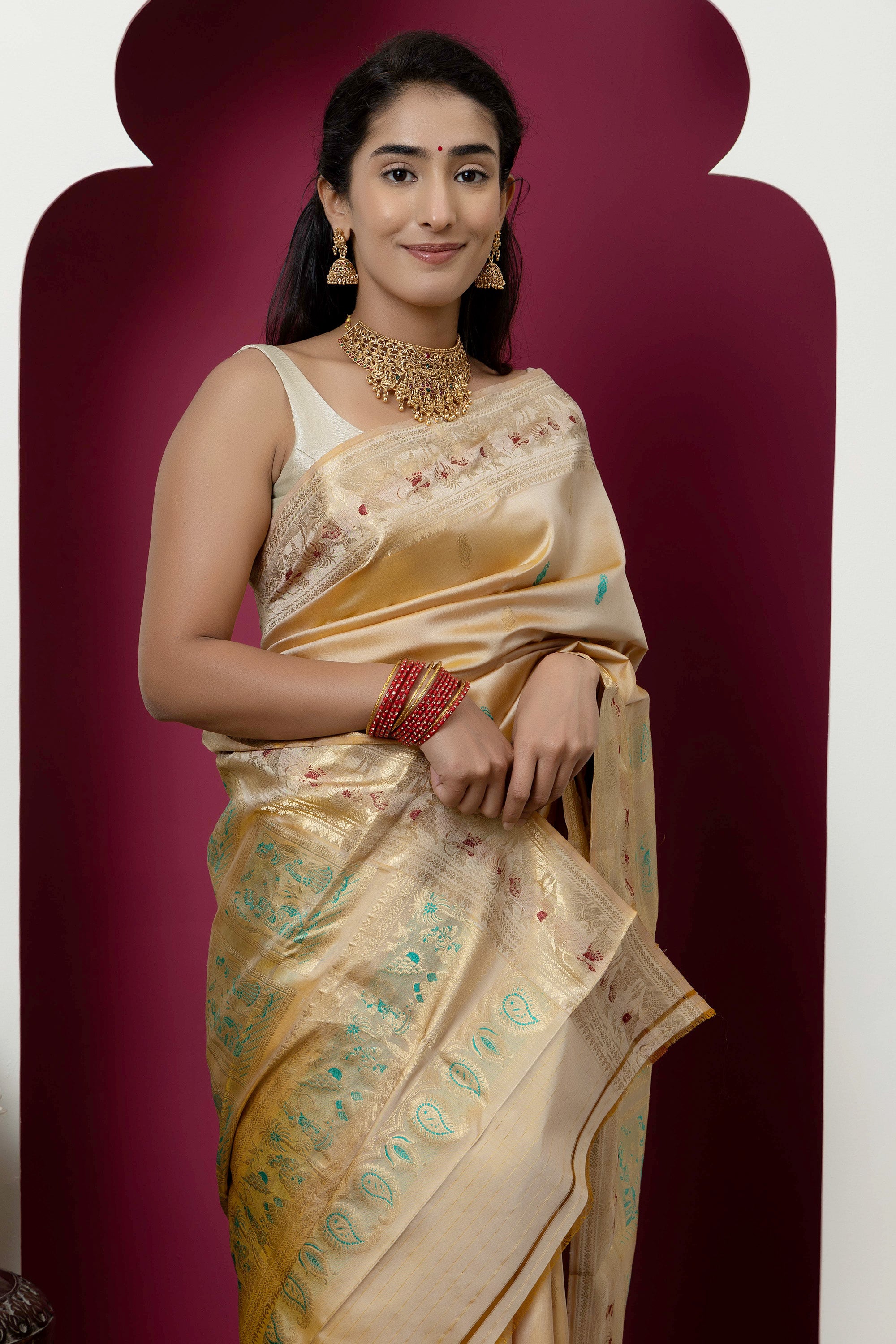 Baluchari handloom pure silk sari, with intricate weaving on border and pallu