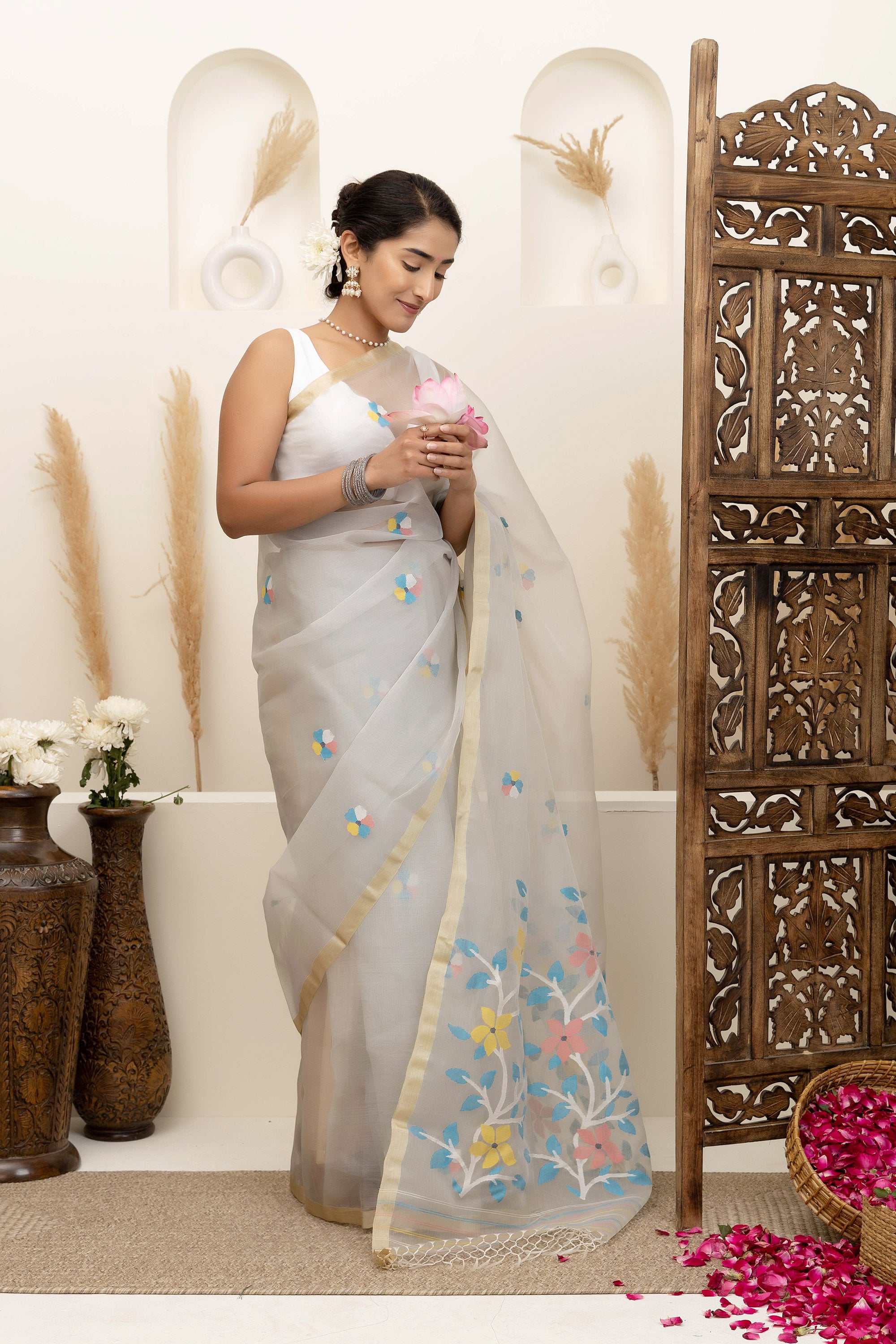 Jamdani Handloom pure mul silk off-white saree, with small bute all over and thread weave heavy pallu