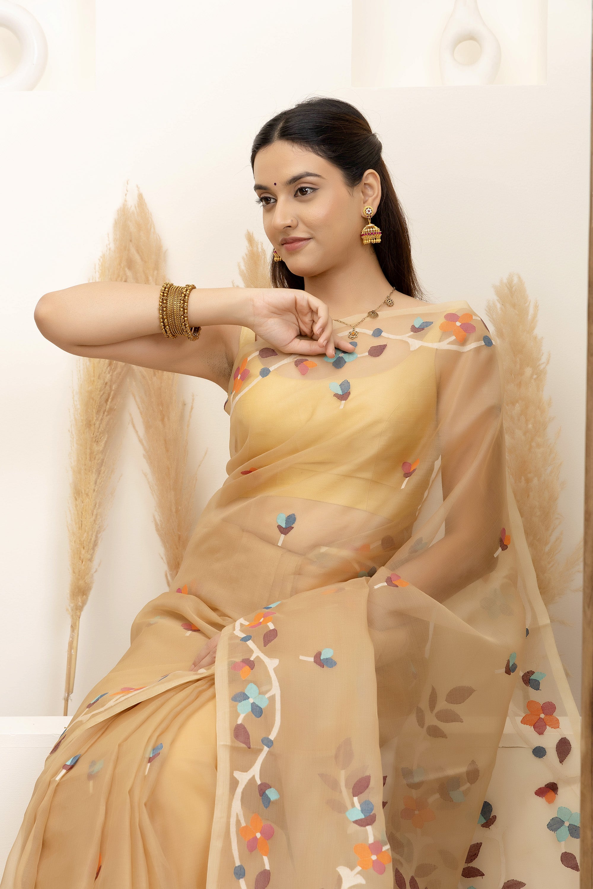 Jamdani Handloom pure mul silk light beige -off-white saree, with small bute all over and flower wine and flowers on the border and pallu