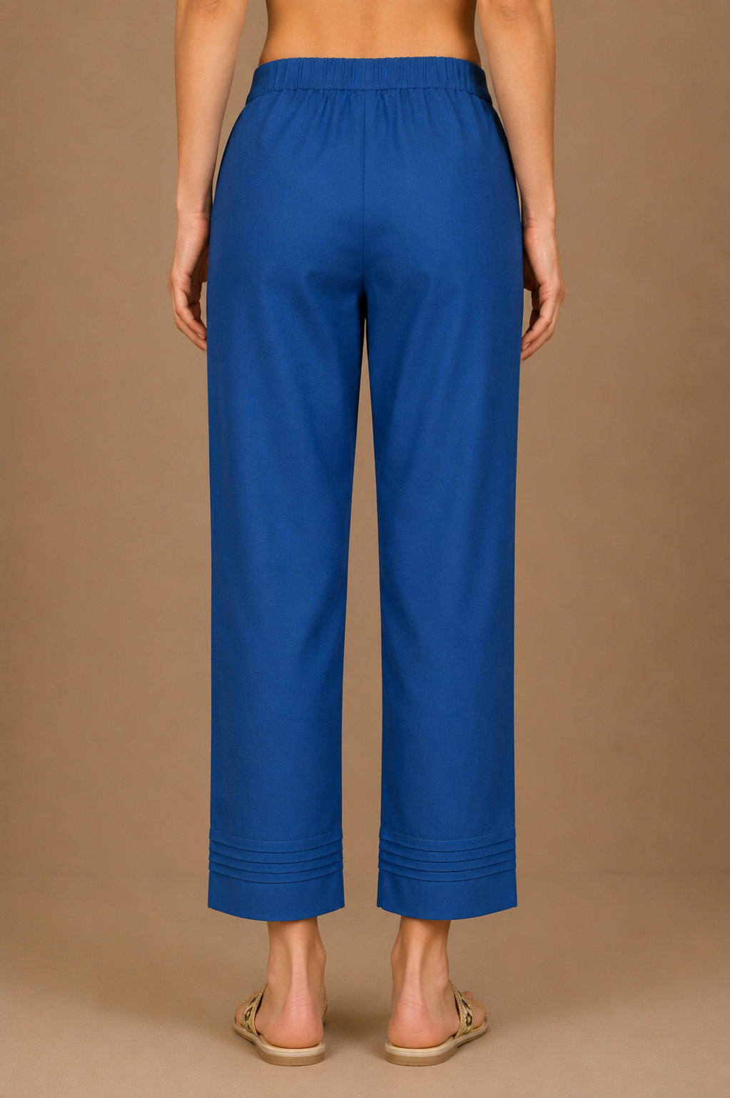 Spring Maze - Green and cobalt blue geometric print cotton kurta with blue straight pants